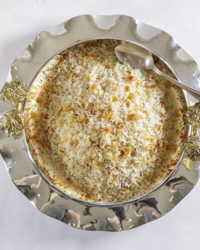 Arroz de champagne e amêndoas